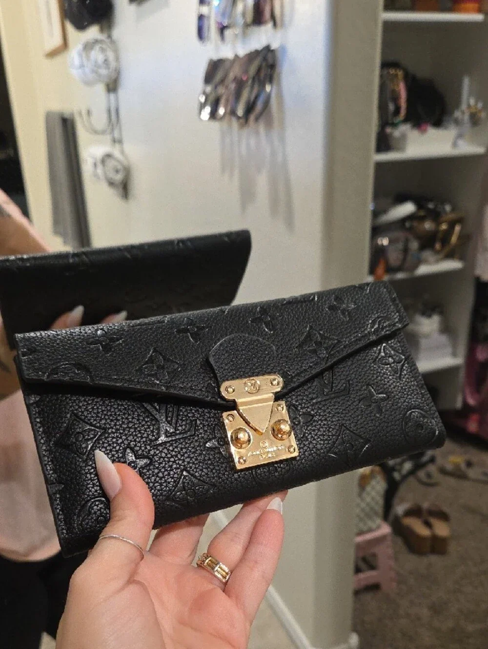 Boutique 9 stylish black